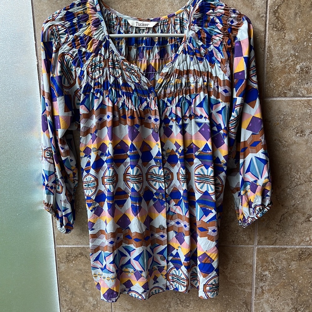 Tucker NYC The Classic Silk Blouse Geometric Abstract Print Smocked Top